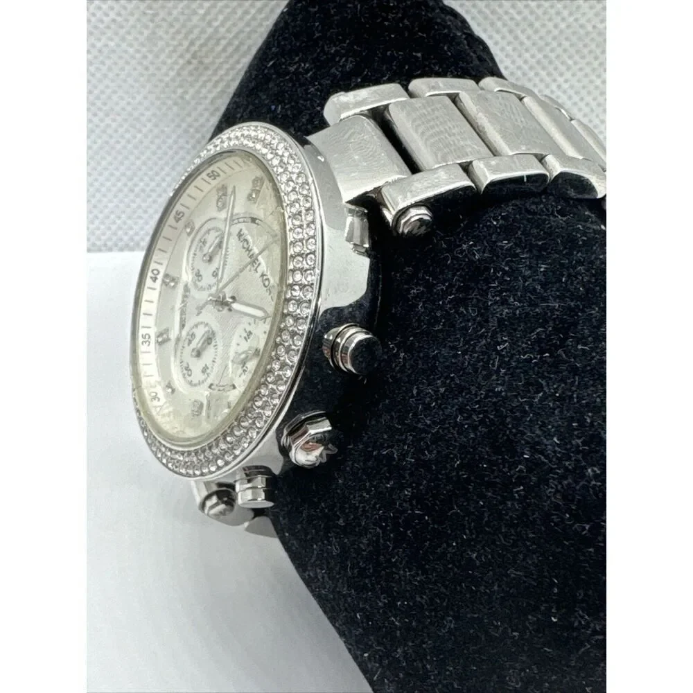 Michael Kors MK5353 Womens Silver Stainless Steel Analog Dial Wrist Watch JNA645